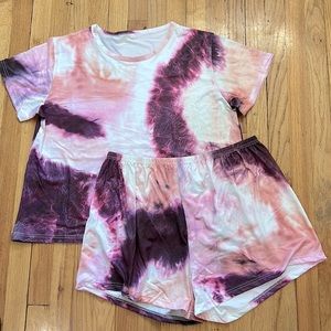 NIB Pink Tie-Dye Sleep set